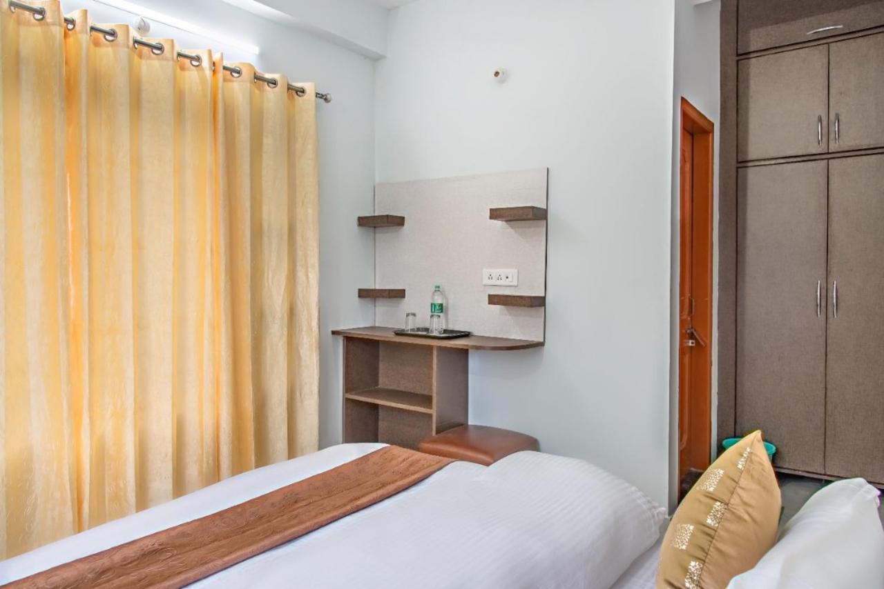 Mountain Mist Inn I Serviced Apt I Open Air Lawn & Rooftop I Bonfire I By Exotic Stays 카사울리 외부 사진